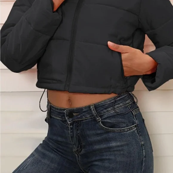 Black Cropped Puffer Jacket with High Collar and Quilted Design - Picture 2 of 8